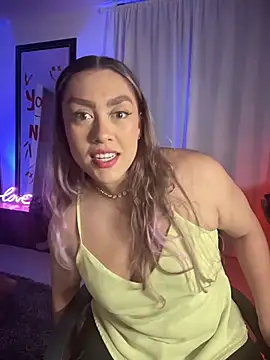 Im sophiie online show from 11/08/25, 06:02