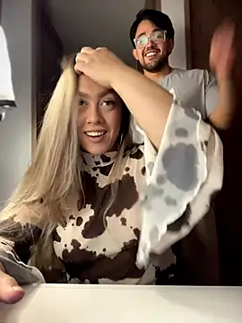 Im sophiie online show from 04/04/26, 06:44