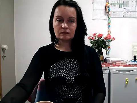 LoveNBloom online show from 03/09/25, 06:32