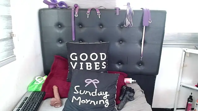 VIOLETTA-HOT online show from 02/27/25, 04:43