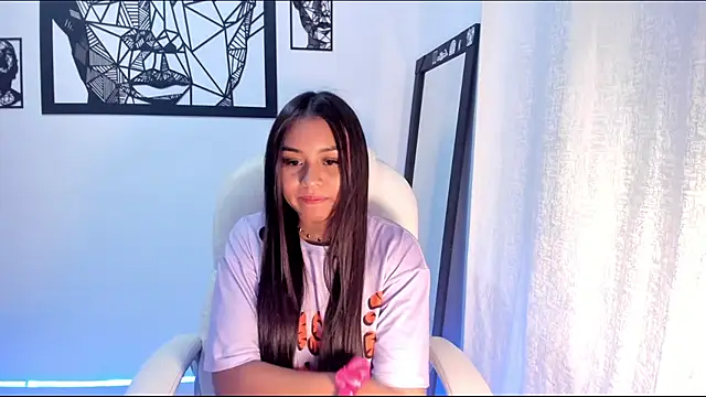 Ciara8 online show from 12/29/24, 03:44