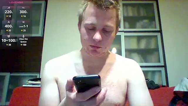 Snapshot of Matttthees chatting on 12/30/24, 07:00 Matttthees online show from 12/30/24, 07:00