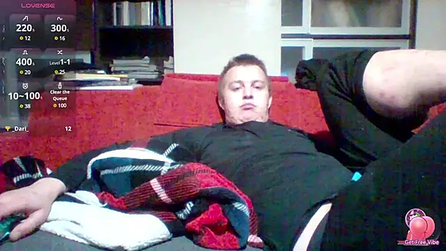 Snapshot of Matttthees chatting on 01/01/25, 10:46 Matttthees online show from 01/01/25, 10:46