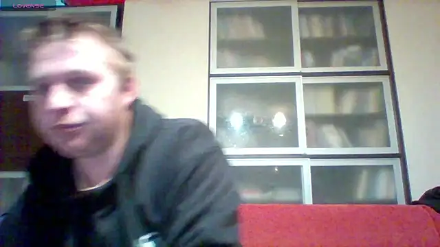 Snapshot of Matttthees chatting on 01/09/25, 09:26 Matttthees online show from 01/09/25, 09:26