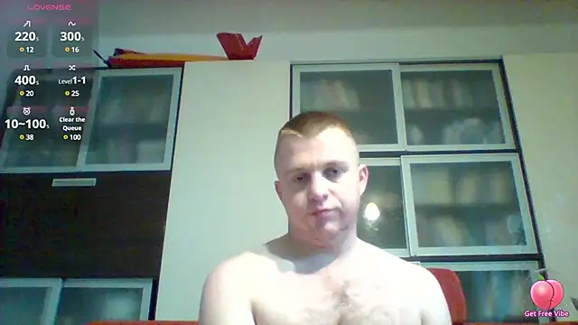 Snapshot of Matttthees chatting on 01/14/25, 07:17 Matttthees online show from 01/14/25, 07:17