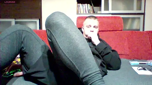 Snapshot of Matttthees chatting on 01/15/25, 02:49 Matttthees online show from 01/15/25, 02:49