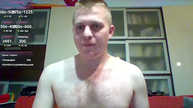 Snapshot of Matttthees chatting on 01/26/25, 12:05 Matttthees online show from 01/26/25, 12:05