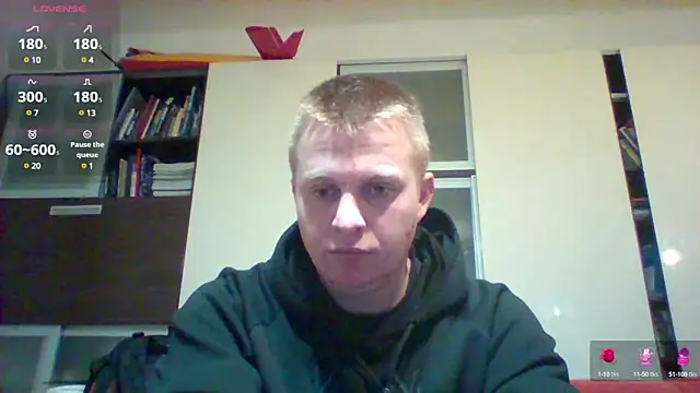 Snapshot of Matttthees chatting on 02/06/25, 07:07 Matttthees online show from 02/06/25, 07:07