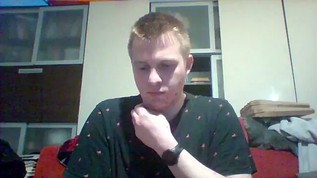 Snapshot of Matttthees chatting on 02/17/25, 01:58 Matttthees online show from 02/17/25, 01:58