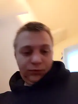 Snapshot of Matttthees chatting on 02/21/25, 08:07 Matttthees online show from 02/21/25, 08:07