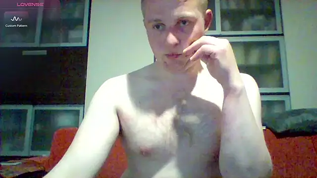 Snapshot of Matttthees chatting on 03/22/25, 11:09 Matttthees online show from 03/22/25, 11:09