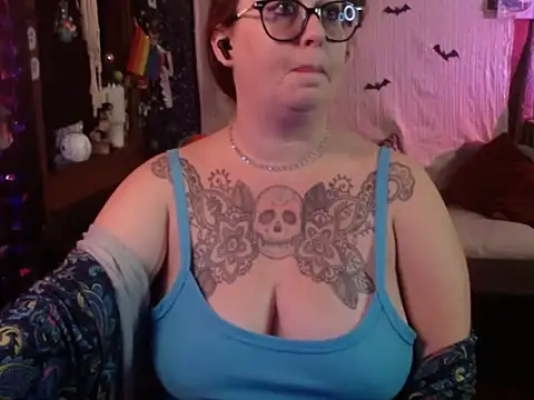 edgexchaos online show from 10/30/25, 01:29