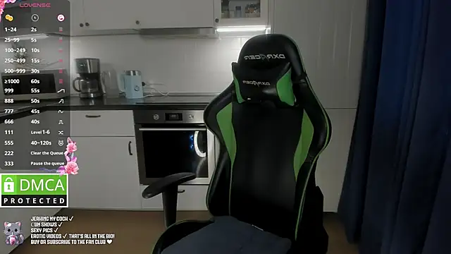 Lee Loo online show from 12/13/24, 12:39