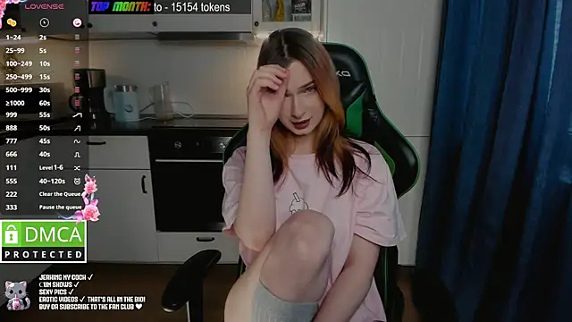 Lee Loo online show from 02/27/25, 12:45