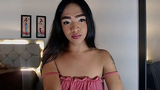 Snapshot of sofiaxdollxxx chatting on 03/17/26, 04:21 sofiaxdollxxx online show from 03/17/26, 04:21