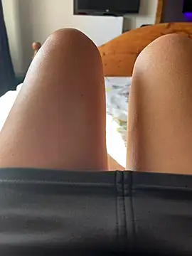 sweetmystery1 online show from 03/05/25, 11:49