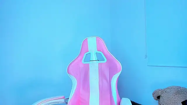 Ariana f online show from 07/17/26, 11:09