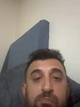 Snapshot of Ca414 chatting on 03/20/26, 05:07 Ca414 online show from 03/20/26, 05:07