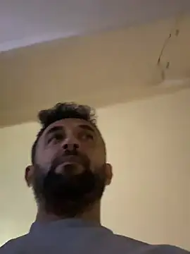 Snapshot of Ca414 chatting on 03/29/26, 06:19 Ca414 online show from 03/29/26, 06:19