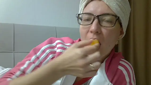 Ashleyspice online show from 10/23/25, 06:13