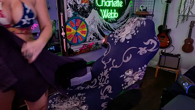 Snapshot of CharletteWebb chatting on 12/16/24, 05:17 CharletteWebb online show from 12/16/24, 05:17