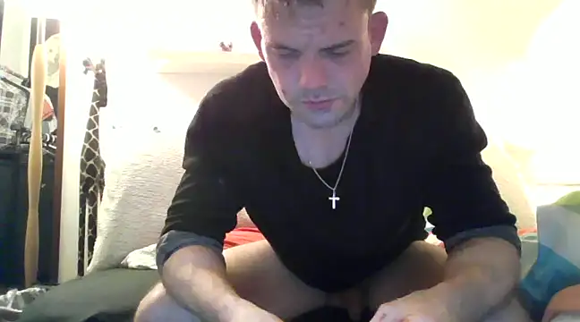 Snapshot of Cambitchboy chatting on 12/15/24, 05:45 Cambitchboy online show from 12/15/24, 05:45