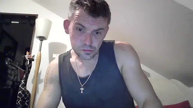 Snapshot of Cambitchboy chatting on 02/05/25, 05:09 Cambitchboy online show from 02/05/25, 05:09