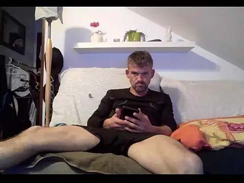 Cambitchboy online show from 03/29/26, 10:54