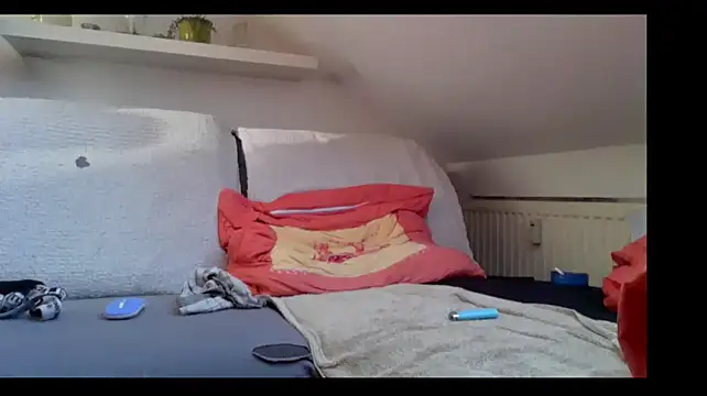 Cambitchboy online show from 04/18/26, 06:06