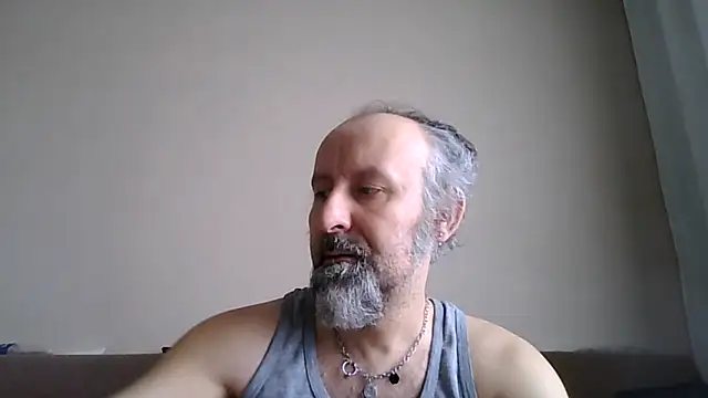 Snapshot of BuckWessle chatting on 03/26/26, 09:04 BuckWessle online show from 03/26/26, 09:04