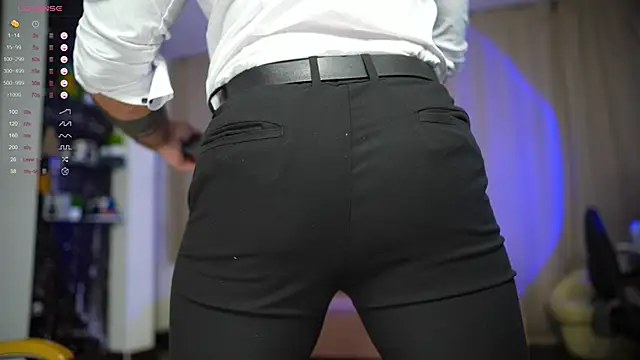 Snapshot of Demianblake chatting on 03/05/25, 03:18 Demianblake online show from 03/05/25, 03:18