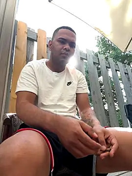 Snapshot of marhi32 chatting on 10/01/25, 02:56 marhi32 online show from 10/01/25, 02:56