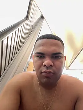 Snapshot of marhi32 chatting on 10/02/25, 02:57 marhi32 online show from 10/02/25, 02:57