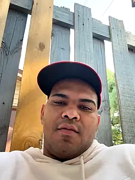 Snapshot of marhi32 chatting on 10/03/25, 06:49 marhi32 online show from 10/03/25, 06:49