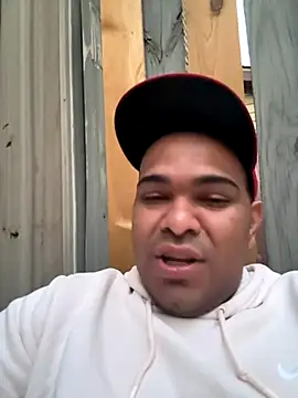 Snapshot of marhi32 chatting on 10/05/25, 11:46 marhi32 online show from 10/05/25, 11:46