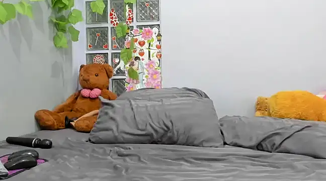 Snapshot of loveley_jenny chatting on 02/03/25, 09:30 loveley jenny online show from 02/03/25, 09:30