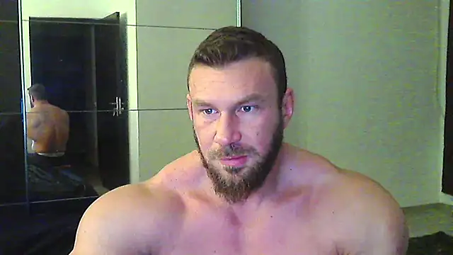 Snapshot of muscularkevin chatting on 01/07/26, 04:48 muscularkevin online show from 01/07/26, 04:48