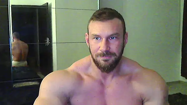 Snapshot of muscularkevin chatting on 02/05/26, 05:34 muscularkevin online show from 02/05/26, 05:34