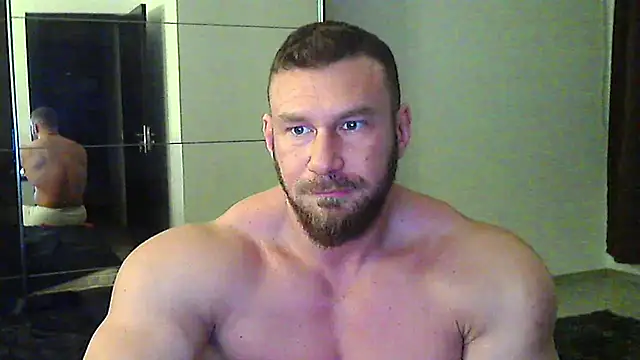 Snapshot of muscularkevin chatting on 02/25/26, 04:33 muscularkevin online show from 02/25/26, 04:33
