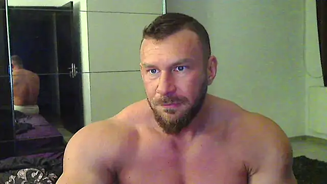 Snapshot of muscularkevin chatting on 04/09/26, 03:39 muscularkevin online show from 04/09/26, 03:39