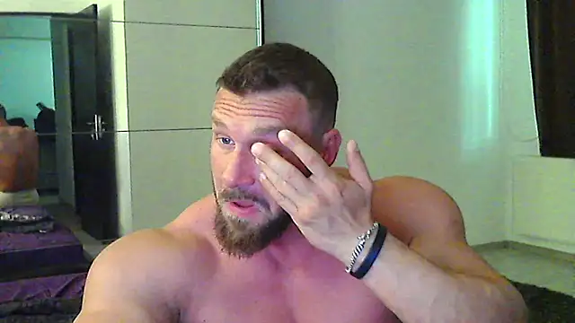 muscularkevin online show from 05/01/26, 12:21