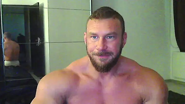 muscularkevin online show from 05/28/26, 03:59
