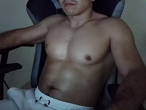 Snapshot of MILCARITAS3 chatting on 03/16/26, 04:07 MILCARITAS3 online show from 03/16/26, 04:07