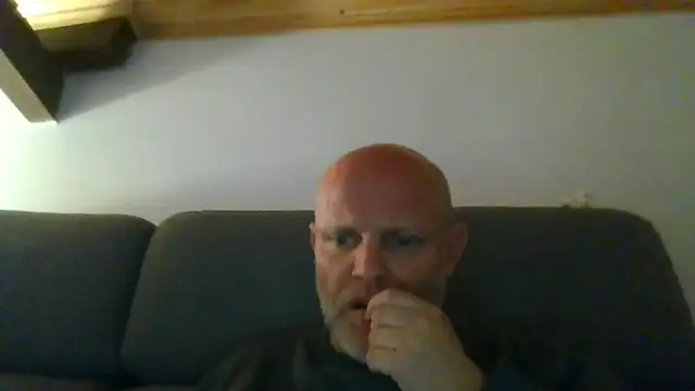 davigochi77bcn online show from 02/25/26, 08:51