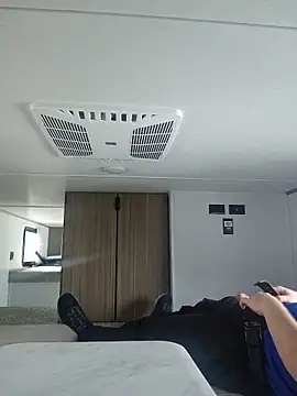 Snapshot of Hotredheadandtoungelasher chatting on 11/26/25, 07:26 Hotredheadandtoungelasher online show from 11/26/25, 07:26