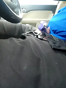 Snapshot of Hotredheadandtoungelasher chatting on 02/11/26, 01:16 Hotredheadandtoungelasher online show from 02/11/26, 01:16