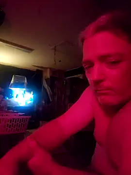 Snapshot of Hotredheadandtoungelasher chatting on 02/27/26, 08:36 Hotredheadandtoungelasher online show from 02/27/26, 08:36