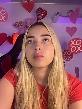 Snapshot of Irisweet_ chatting on 02/15/25, 11:03 Irisweet online show from 02/15/25, 11:03