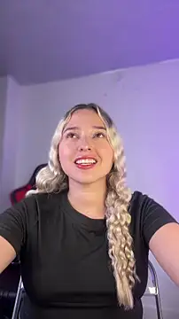 Snapshot of Irisweet_ chatting on 01/06/26, 11:18 Irisweet online show from 01/06/26, 11:18