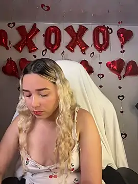 Snapshot of Irisweet_ chatting on 02/11/26, 10:53 Irisweet online show from 02/11/26, 10:53